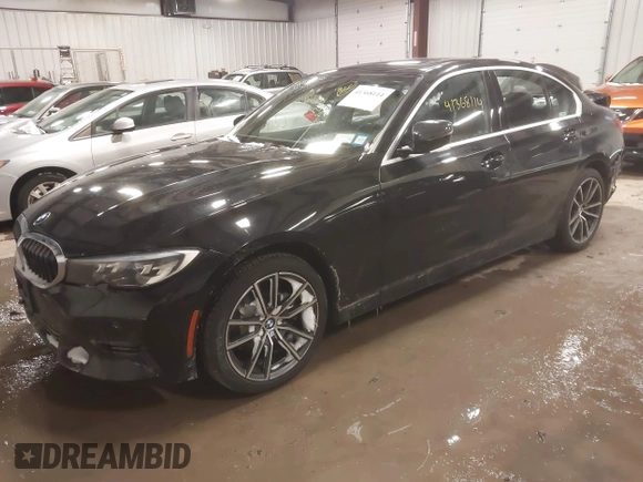 2019 BMW 3 Series 330i xDrive with VIN WBA5R7C56KAJ86102, listed as a IAAI auction lot 41368114 with 89,723 mi miles. Bid and sale history available at carsss.com. Image 18.