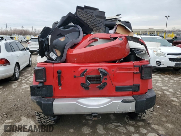 2014 Jeep Wrangler Unlimited Sahara with VIN 1C4BJWEG3EL292912, listed as a Copart auction lot 46402825 with 91,392 mi miles and Salvage Title. Bid and sale history available at carsss.com. Image 6.