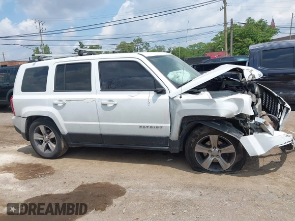 2016 Jeep Patriot Latitude with VIN 1C4NJRFB5GD674048, listed as a IAAI auction lot 42502023 with 128,127 mi miles and . Bid and sale history available at DreamBid. Image 13.