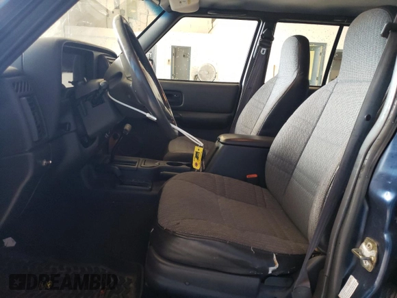 2001 Jeep Cherokee Sport with VIN 1J4FF48S81L620370, listed as a Copart auction lot 61663745 with 158,512 mi miles and Clean title. Bid and sale history available at DreamBid. Image 7.