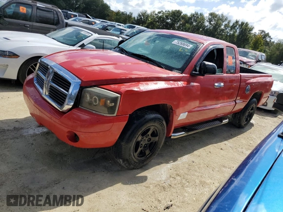 2006 Dodge Dakota SLT z VIN 1D7HE42N76S510319, wystawiony jako Copart lot #75268694 z przebiegiem Nie podano mil oraz Nie do naprawy • Non repairable. Historia ofert i sprzedaży dostępna na DreamBid. Obrazek 1.