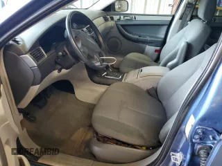 2007 Chrysler Pacifica z VIN 2A8GM48L47R202101, wystawiony jako Copart lot #58165725 z przebiegiem 86 115 mil mil oraz Szkoda całkowita • Salvage title. Historia ofert i sprzedaży dostępna na DreamBid. Obrazek 7.