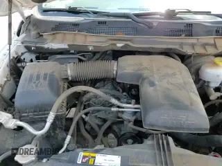 2022 Ram 1500 Tradesman z VIN 1C6RR6FG2NS153583, wystawiony jako Copart lot #67838195 z przebiegiem 77 285 mil mil oraz Czysty tytuł • Clean title. Historia ofert i sprzedaży dostępna na DreamBid. Obrazek 13.