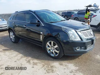 2011 Cadillac SRX Premium Collection with VIN 3GYFNCEYXBS588474, listed as a IAAI auction lot 41523026 with 288,448 mi miles. Bid and sale history available at carsss.com. Image 1.