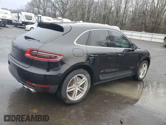 2017 Porsche Macan S with VIN WP1AB2A52HLB12876, listed as a Copart auction lot 44600975 with 108,481 mi miles and Salvage title. Bid and sale history available at DreamBid. Image 3.