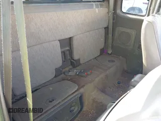 1999 Toyota Tacoma z VIN 4TAWM72N5XZ429880, wystawiony jako IAAI lot #42179697 z przebiegiem 311 261 mil mil oraz . Historia ofert i sprzedaży dostępna na DreamBid. Obrazek 8.