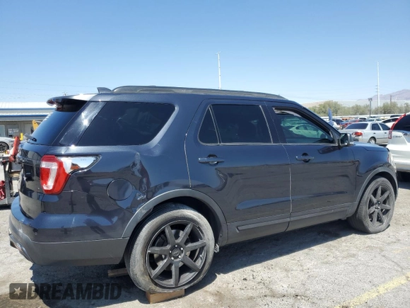 2017 Ford Explorer XLT with VIN 1FM5K7D82HGA70137, listed as a Copart auction lot 57715745 with 91,282 mi miles and Salvage title. Bid and sale history available at DreamBid. Image 3.