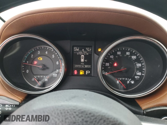 2013 Jeep Grand Cherokee Overland with VIN 1C4RJFCTXDC555233, listed as a Copart auction lot 44535045 with 104,721 mi miles and Clean Title. Bid and sale history available at carsss.com. Image 9.