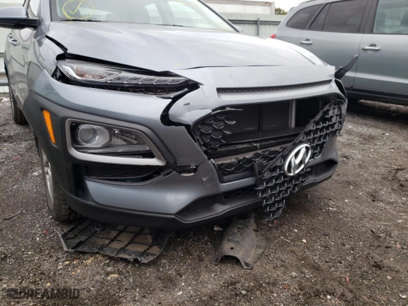 2020 Hyundai Kona SE with VIN KM8K1CAA9LU538509, listed as a Copart auction lot 51357775 with 15,558 mi miles and Non Repairable. Bid and sale history available at carsss.com. Image 9.