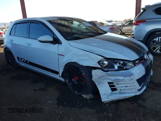 2015 Volkswagen Golf GTI S with VIN 3VW4T7AU2FM090421, listed as a IAAI auction lot 41348264 with 138,310 mi miles. Bid and sale history available at carsss.com. Image 1.
