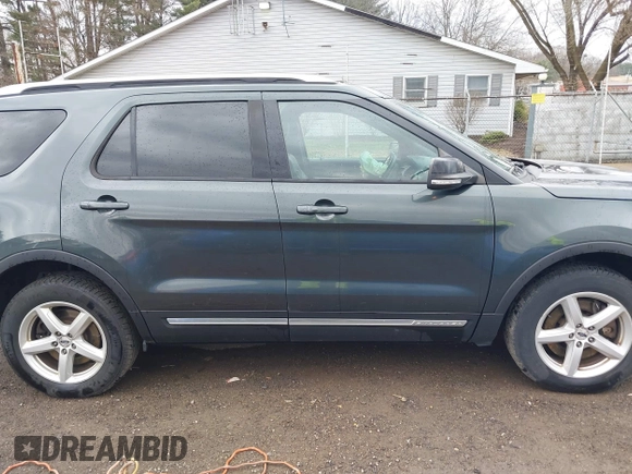2016 Ford Explorer XLT with VIN 1FM5K8D85GGB50696, listed as a IAAI auction lot 41844526 with 87,233 mi miles and . Bid and sale history available at DreamBid. Image 13.