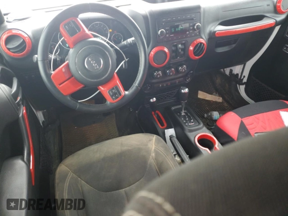 2016 Jeep Wrangler Unlimited Rubicon with VIN 1C4BJWFG5GL348639, listed as a Copart auction lot 46239545 with 116,879 mi miles and Salvage Title. Bid and sale history available at carsss.com. Image 8.