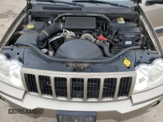 2005 Jeep Grand Cherokee Laredo с VIN 1J8HR48N85C586137, выставлен на аукционе Copart как лот 60071895 с пробегом Не указан миль и Чистый • Clean title. История ставок и продаж доступна на DreamBid. Изображение 12.