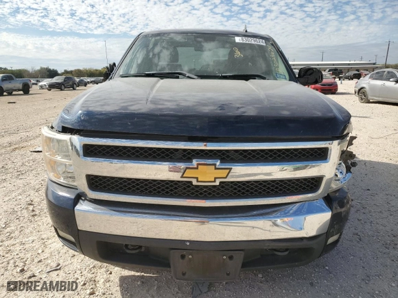 2007 Chevrolet Silverado 1500 LTZ with VIN 2GCEC13J371541551, listed as a Copart auction lot 83029624 with 218,151 mi miles and Salvage Title. Bid and sale history available at carsss.com. Image 5.