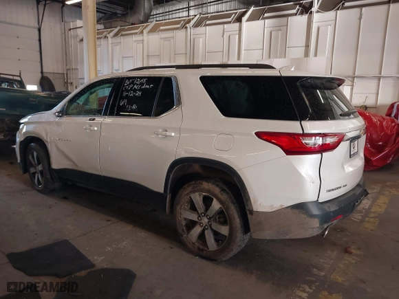 2019 Chevrolet Traverse LT Leather with VIN 1GNEVHKWXKJ147566, listed as a IAAI auction lot 40885257 with 116,690 mi miles. Bid and sale history available at carsss.com. Image 3.