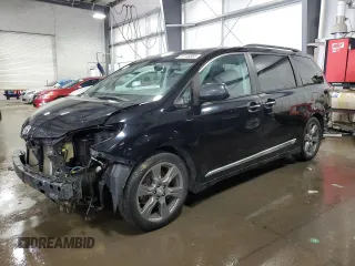 2017 Toyota Sienna SE with VIN 5TDXZ3DC2HS868309, listed as a Copart auction lot 61146885 with 108,510 mi miles and Salvage title. Bid and sale history available at DreamBid. Image 1.