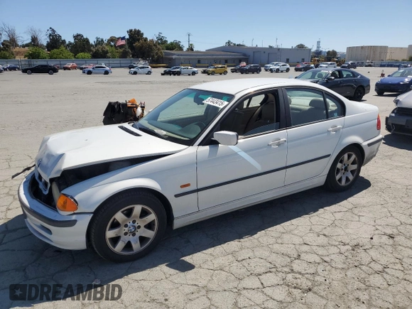 1999 BMW 3 Series 323i z VIN WBAAM3335XCA80274, wystawiony jako Copart lot #57443415 z przebiegiem 150 509 mil mil oraz Szkoda całkowita • Salvage title. Historia ofert i sprzedaży dostępna na DreamBid. Obrazek 1.
