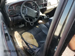 2001 Dodge Ram 2500 with VIN 1B7KF23W81J221120, listed as a Copart auction lot 68982544 with 146,853 mi miles and Salvage Title. Bid and sale history available at carsss.com. Image 8.