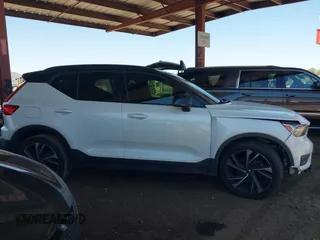 2019 Volvo XC40 Momentum с VIN YV4162XZ5K2016041, выставлен на аукционе IAAI как лот 42565362 с пробегом 112 329 миль миль и . История ставок и продаж доступна на DreamBid. Изображение 12.