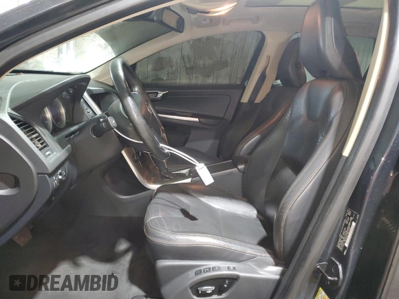2013 Volvo XC60 T6 with VIN YV4902DZ0D2422384, listed as a Copart auction lot 57321755 with 129,508 mi miles and Salvage title. Bid and sale history available at DreamBid. Image 7.