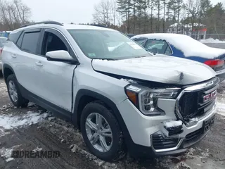 2024 GMC Terrain SLE z VIN 3GKALTEG3RL137277, wystawiony jako IAAI lot #41553961 z przebiegiem 11 547 mil mil oraz . Historia ofert i sprzedaży dostępna na DreamBid. Obrazek 1.