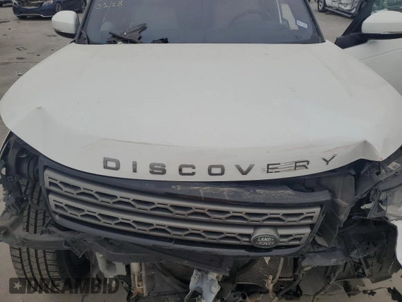 2019 Land Rover Discovery SE with VIN SALRG2RVXKA095038, listed as a Copart auction lot 42634095 with 59,896 mi miles and Salvage Title. Bid and sale history available at carsss.com. Image 12.