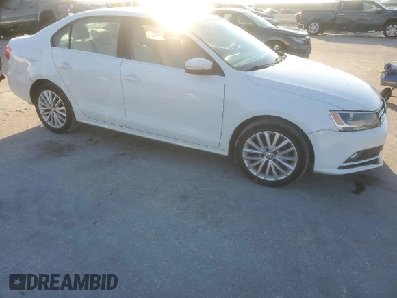 2015 Volkswagen Jetta Sedan 1.8T SE with VIN 3VWD07AJ5FM316823, listed as a Copart auction lot 48539035 with 81,886 mi miles and Salvage Title. Bid and sale history available at carsss.com. Image 4.