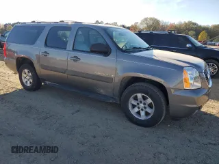 2008 GMC Yukon XL SLE w/3SA with VIN 1GKFC16058R125716, listed as a Copart auction lot 82156534 with Not Provided miles and Salvage Title. Bid and sale history available at carsss.com. Image 4.
