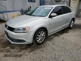 2011 Volkswagen Jetta SE with VIN 3VWDZ7AJXBM379724, listed as a Copart auction lot 62309775 with 138,164 mi miles and Clean title. Bid and sale history available at DreamBid. Image 1.