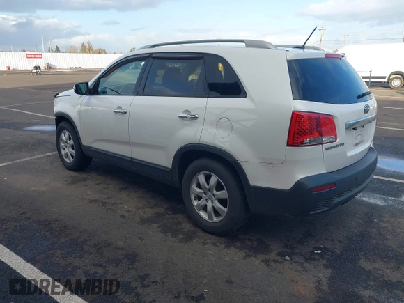 2012 Kia Sorento LX with VIN 5XYKT3A61CG235882, listed as a IAAI auction lot 41720081 with 136,282 mi miles. Bid and sale history available at carsss.com. Image 3.