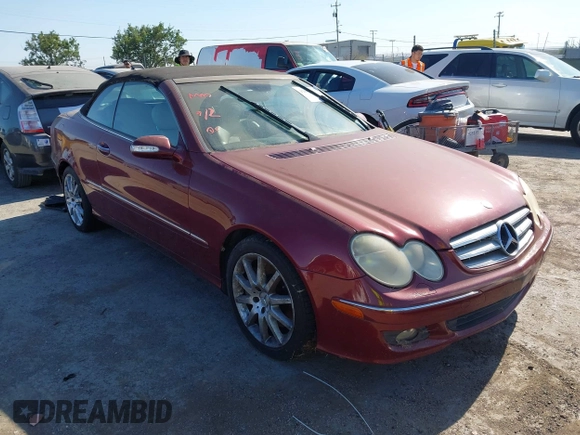 2007 Mercedes-Benz CLK 350 z VIN WDBTK56F97F229640, wystawiony jako IAAI lot #42655767 z przebiegiem 131 159 mil mil oraz . Historia ofert i sprzedaży dostępna na DreamBid. Obrazek 1.