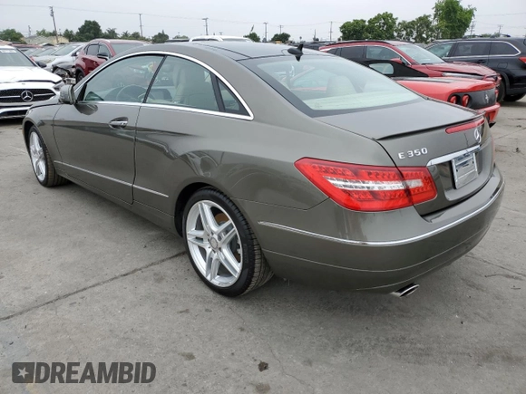 2013 Mercedes-Benz E 350 z VIN WDDKJ5KB5DF197712, wystawiony jako Copart lot #60521005 z przebiegiem 42 109 mil mil oraz Szkoda całkowita • Salvage title. Historia ofert i sprzedaży dostępna na DreamBid. Obrazek 2.