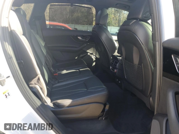 2019 Audi Q7 Premium Plus z VIN WA1LAAF74KD023923, wystawiony jako Copart lot #83977234 z przebiegiem 66 043 mil mil oraz Szkody całkowita. Historia ofert i sprzedaży dostępna na DreamBid. Obrazek 11.