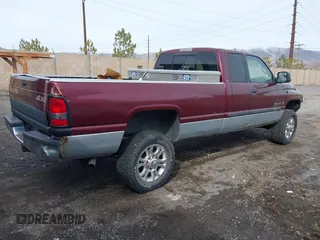 2001 Dodge Ram 2500 with VIN 1B7KF23W91J193781, listed as a IAAI auction lot 41581179 with 358,321 mi miles. Bid and sale history available at carsss.com. Image 4.
