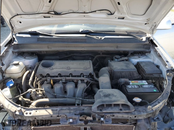 2009 Kia Rondo LX Base with VIN KNAFG528097261085, listed as a Copart auction lot 73094904 with 95,287 mi miles and Salvage Title. Bid and sale history available at carsss.com. Image 12.