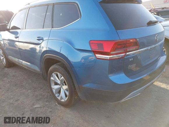 2019 Volkswagen Atlas SE z VIN 1V2WR2CA8KC532337, wystawiony jako IAAI lot #41771769 z przebiegiem 97 301 mil mil oraz . Historia ofert i sprzedaży dostępna na DreamBid. Obrazek 3.