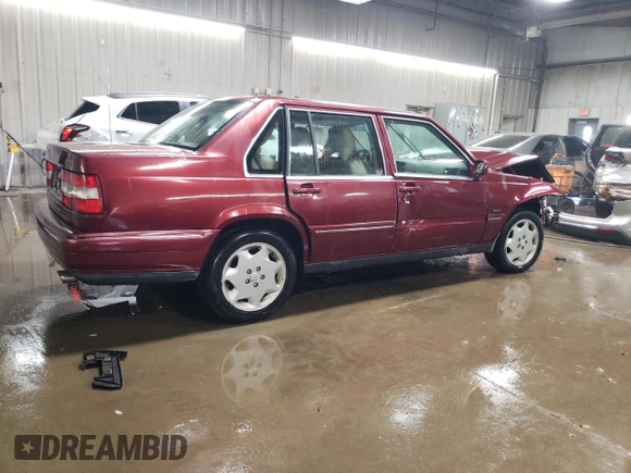 1997 Volvo S90 with VIN YV1KS9602V1117573, listed as a Copart auction lot 48350315 with 185,411 mi miles and Non Repairable. Bid and sale history available at carsss.com. Image 3.