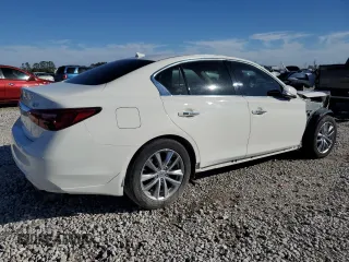 2021 Infiniti Q50 Pure with VIN JN1EV7AP6MM701378, listed as a Copart auction lot 43383655 with 87,293 mi miles and Salvage title. Bid and sale history available at DreamBid. Image 3.