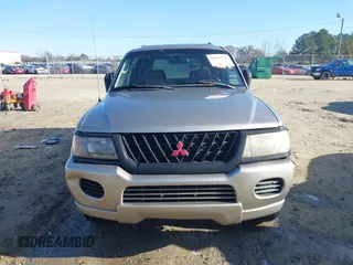 2001 Mitsubishi Montero Sport ES with VIN JA4LS21H91P021312, listed as a IAAI auction lot 40934279 with 268,703 mi miles. Bid and sale history available at carsss.com. Image 12.