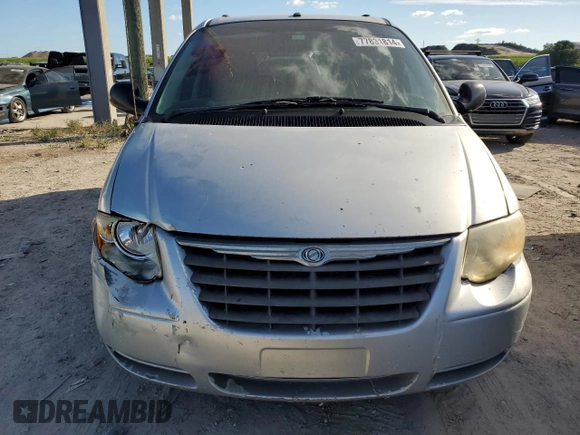 2006 Chrysler Town & Country LWB Touring with VIN 2A4GP54L06R843894, listed as a Copart auction lot 77831814 with 145,253 mi miles and Salvage Title. Bid and sale history available at carsss.com. Image 5.