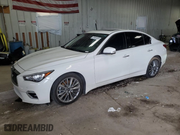 2022 Infiniti Q50 LUXE with VIN JN1EV7BR7NM341183, listed as a Copart auction lot 51604585 with 33,160 mi miles and Clean Title. Bid and sale history available at carsss.com. Image 1.