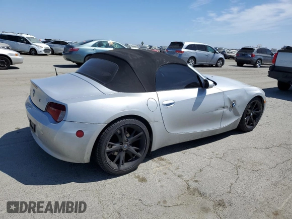 2008 BMW Z4 3.0i with VIN 4USBU33538LW75870, listed as a Copart auction lot 58054445 with 102,764 mi miles and Salvage title. Bid and sale history available at DreamBid. Image 3.