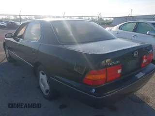 1999 Lexus LS 400 z VIN JT8BH28F4X0143726, wystawiony jako IAAI lot #42104850 z przebiegiem 184 809 mil mil oraz . Historia ofert i sprzedaży dostępna na DreamBid. Obrazek 3.