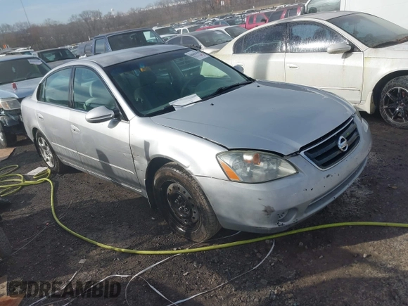 2002 Nissan Altima S with VIN 1N4AL11D62C136823, listed as a IAAI auction lot 41625439 with 201,269 mi miles. Bid and sale history available at carsss.com. Image 1.