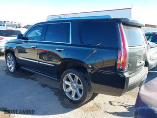 2015 Cadillac Escalade Premium with VIN 1GYS4CKJ0FR180180, listed as a IAAI auction lot 41054933 with 146,974 mi miles. Bid and sale history available at carsss.com. Image 3.