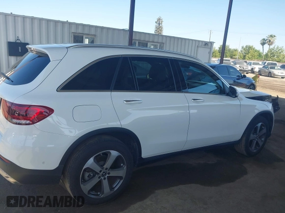 2022 Mercedes-Benz GLC 300 with VIN W1N0G8DB2NG100453, listed as a IAAI auction lot 42066751 with 24,345 mi miles and . Bid and sale history available at DreamBid. Image 13.