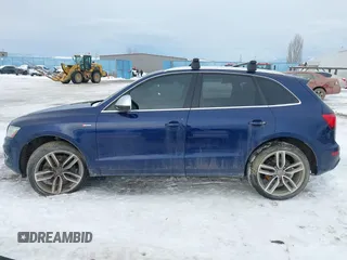 2014 Audi SQ5 Prestige with VIN WA1VGAFP3EA110144, listed as a IAAI auction lot 41305079 with 116,285 mi miles. Bid and sale history available at carsss.com. Image 14.