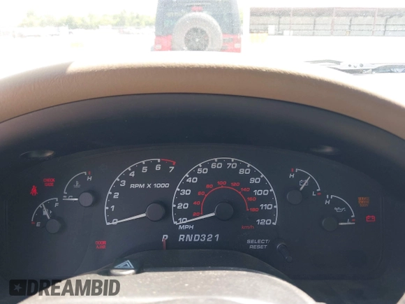 2002 Ford Explorer XLS с VIN 1FMZU72E72ZA77570, выставлен на аукционе IAAI как лот 42380457 с пробегом Не указан миль и . История ставок и продаж доступна на DreamBid. Изображение 7.