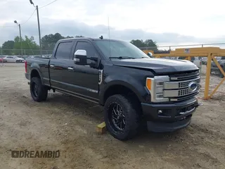 2019 Ford F-250 XL with VIN 1FT7W2BT3KED98410, listed as a IAAI auction lot 42166835 with 187,659 mi miles and . Bid and sale history available at DreamBid. Image 1.