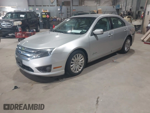 2011 Ford Fusion Hybrid with VIN 3FADP0L3XBR204073, listed as a IAAI auction lot 42570053 with 179,821 mi miles and . Bid and sale history available at DreamBid. Image 2.